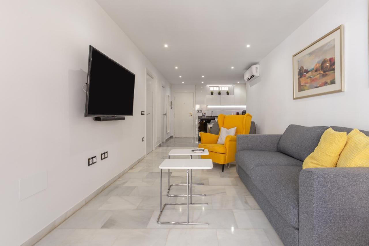Ferienwohnung Apartamento La Victoria Málaga Exterior foto