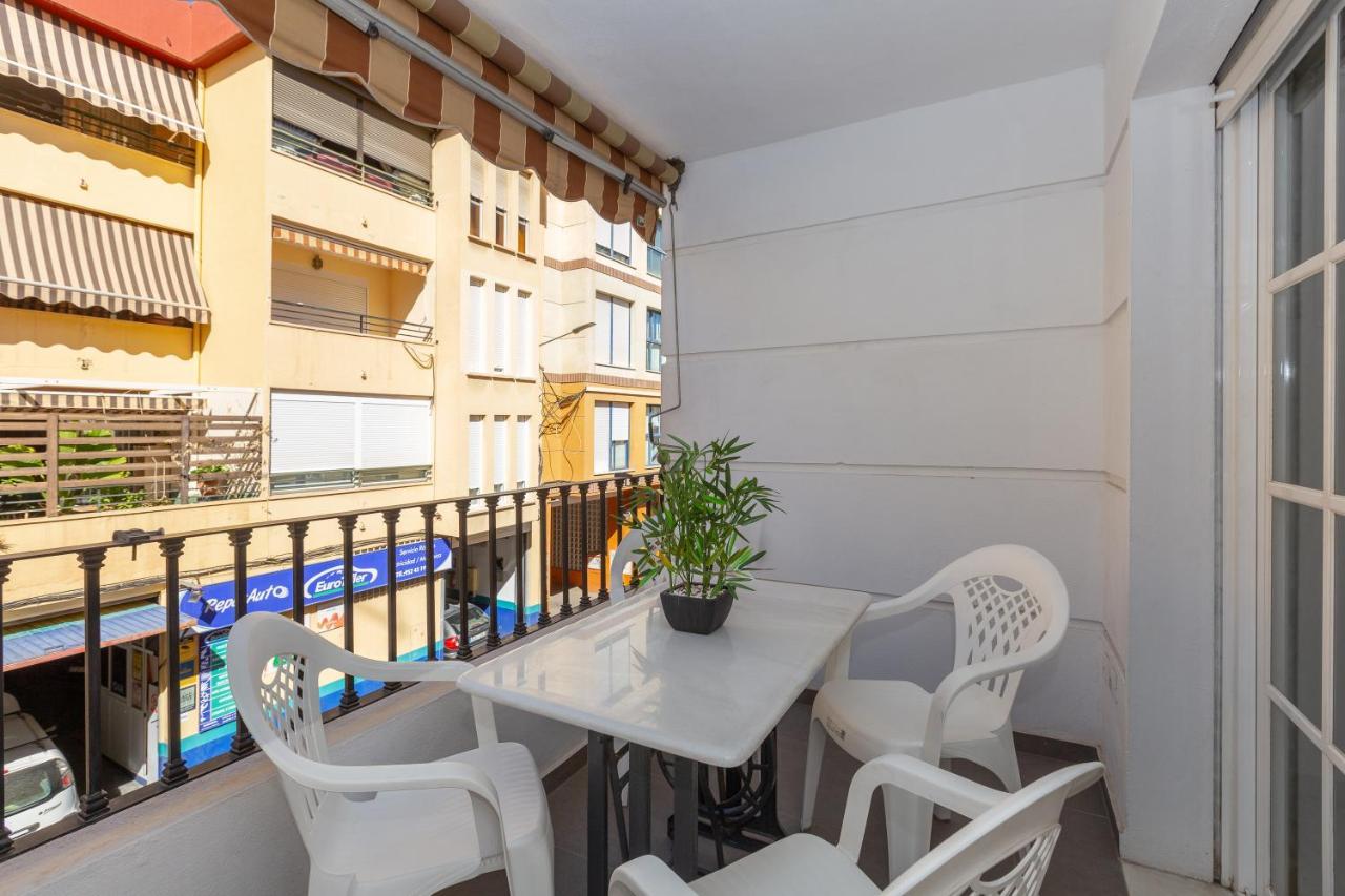 Ferienwohnung Apartamento La Victoria Málaga Exterior foto